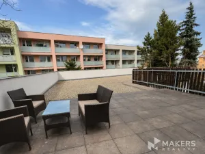 Pronájem bytu 2+kk, Praha - Strašnice, Doubravčická, 63 m2