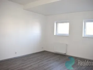 Pronájem kanceláře, Český Krumlov, Budějovická, 72 m2