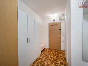 Prodej bytu 2+kk, Praha, Mohylová, 43 m2