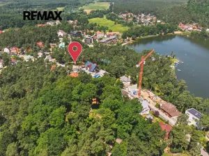 Prodej komerční nemovitosti, Doksy, 1850 m2