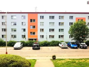 Prodej bytu 3+1, Rousínov, V Sídlišti, 74 m2