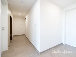 Pronájem bytu 3+kk, Praha - Kamýk, Zimova, 71 m2