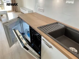 Pronájem bytu 2+kk, Praha - Hodkovičky, Šífařská, 57 m2