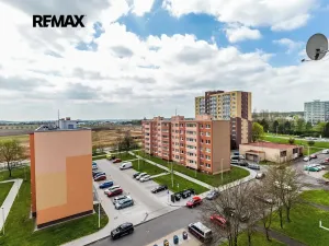 Pronájem bytu 2+kk, Kladno, Na růžovém poli, 41 m2