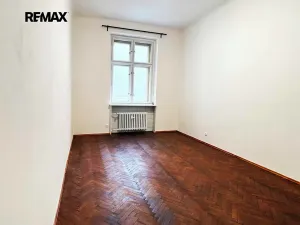 Pronájem bytu 3+1, Praha - Nové Město, Karlovo náměstí, 79 m2