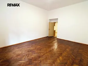 Pronájem bytu 3+1, Praha - Nové Město, Karlovo náměstí, 79 m2