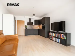 Prodej bytu 2+kk, Hostivice, Pšeničná, 53 m2