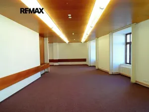 Pronájem kanceláře, Moravská Třebová, nám. T. G. Masaryka, 66 m2