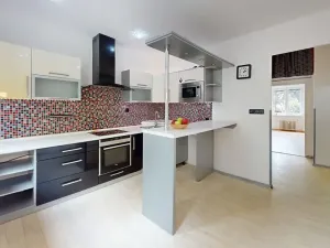 Pronájem bytu 3+1, Hradec Králové, Haškova, 73 m2