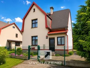 Prodej rodinného domu, Liberec - Liberec XII-Staré Pavlovice, Jabloňová, 125 m2