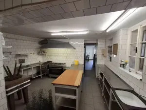 Pronájem restaurace, Cheb, Smetanova, 185 m2