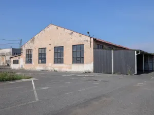 Dražba skladu, Kadaň, 11945 m2