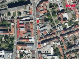 Pronájem obchodního prostoru, Pardubice - Zelené Předměstí, 17. listopadu, 12 m2