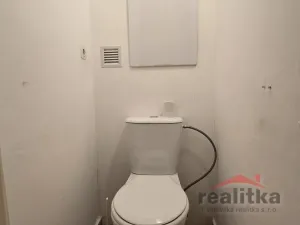Pronájem bytu 2+1, Opava - Kateřinky, Holasická, 63 m2