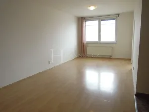 Pronájem bytu 2+kk, Praha - Troja, Hnězdenská, 50 m2