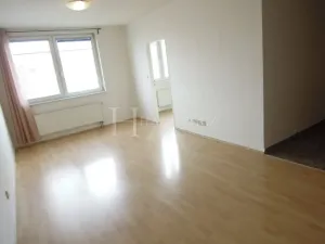 Pronájem bytu 2+kk, Praha - Troja, Hnězdenská, 50 m2