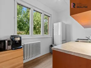 Prodej bytu 2+1, Zlín - Malenovice, třída Svobody, 50 m2