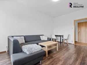 Prodej bytu 2+1, Zlín - Malenovice, třída Svobody, 50 m2