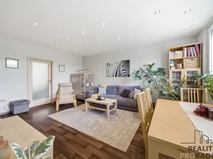 Prodej bytu 3+1, Olomouc - Neředín, Stiborova, 71 m2