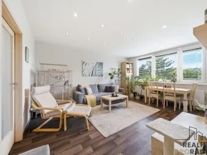 Prodej bytu 3+1, Olomouc - Neředín, Stiborova, 71 m2