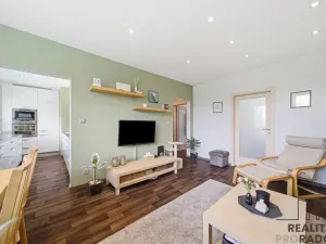 Prodej bytu 3+1, Olomouc - Neředín, Stiborova, 71 m2