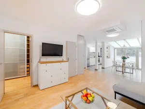Prodej bytu 3+kk, Praha - Karlín, Pernerova, 100 m2
