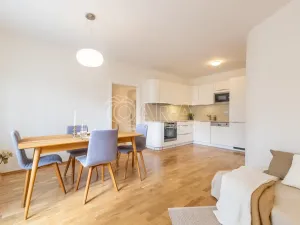 Prodej bytu 3+kk, Horoměřice, Velvarská, 57 m2