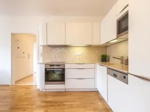 Prodej bytu 3+kk, Horoměřice, Velvarská, 57 m2