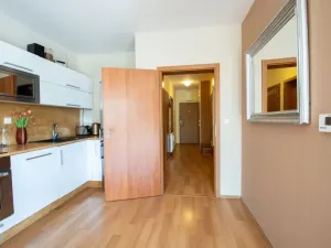 Pronájem bytu 3+kk, Praha - Dubeč, Ke korunce, 80 m2