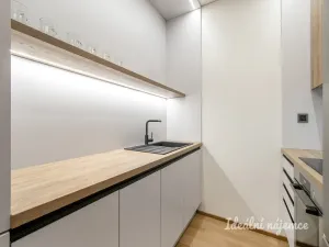 Pronájem bytu 1+kk, Praha - Libeň, Vojenova, 35 m2