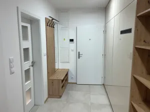 Pronájem bytu 1+kk, Bystřice nad Pernštejnem, Masarykovo náměstí, 43 m2