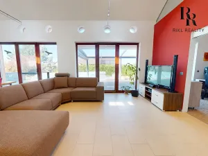 Prodej rodinného domu, Křelov-Břuchotín, 236 m2