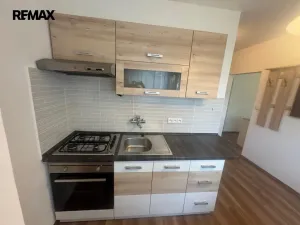Prodej bytu 1+1, Prostějov, sídl. E. Beneše, 34 m2