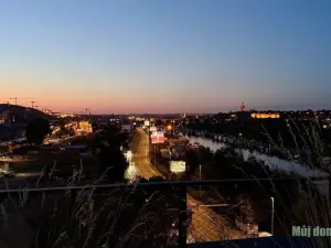 Pronájem bytu 2+kk, Praha - Smíchov, U Lihovaru, 48 m2