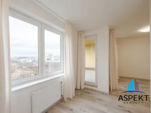 Pronájem bytu 1+kk, Praha - Stodůlky, Volutová, 52 m2