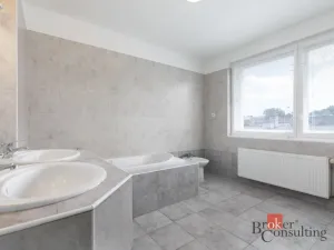 Prodej rodinného domu, Ostrava - Zábřeh, V Poli, 147 m2