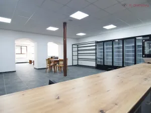 Pronájem obchodního prostoru, Olomouc - Holice, Keplerova, 162 m2