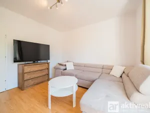 Prodej rodinného domu, Praha - Komořany, Nad teplárnou, 260 m2