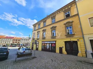 Prodej činžovního domu, Znojmo, Horní náměstí, 862 m2