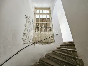 Prodej činžovního domu, Znojmo, Horní náměstí, 862 m2