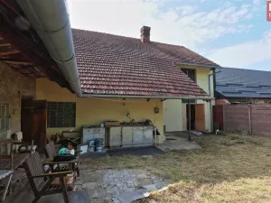 Prodej rodinného domu, Bílovice-Lutotín - Lutotín, 160 m2