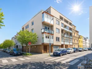 Prodej bytu 3+kk, Pardubice, Bacháčkova, 71 m2