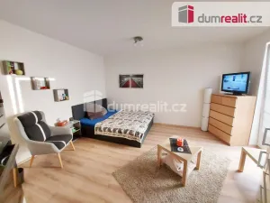 Pronájem bytu 1+kk, Praha - Letňany, Miroslava Hajna, 34 m2