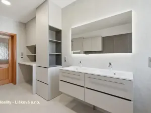 Pronájem bytu 4+kk, Ústí nad Labem - Klíše, Beethovenova, 151 m2