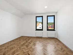 Pronájem bytu 4+kk, Ústí nad Labem - Klíše, Beethovenova, 151 m2