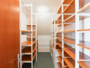 Pronájem kanceláře, Praha - Kunratice, Ke hrádku, 417 m2