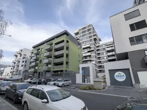 Pronájem obchodního prostoru, Praha - Stodůlky, Hábova, 153 m2