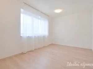 Pronájem bytu 1+kk, Brno - Žebětín, Žabí, 35 m2