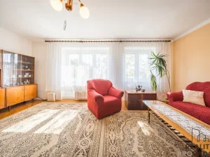 Prodej bytu 3+1, Hodonín, nám. B. Martinů, 71 m2