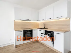 Pronájem bytu 1+kk, Karviná - Mizerov, Studentská, 28 m2